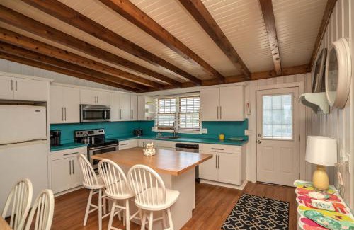 Long Beach House | Oceanfront family fun home and dog friendly! Coastal Coop