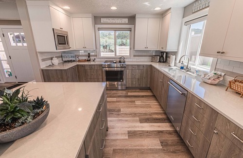 Neskowin House | Oceanfront home in gated community, deck, bbq, enjoy with river and ocean views