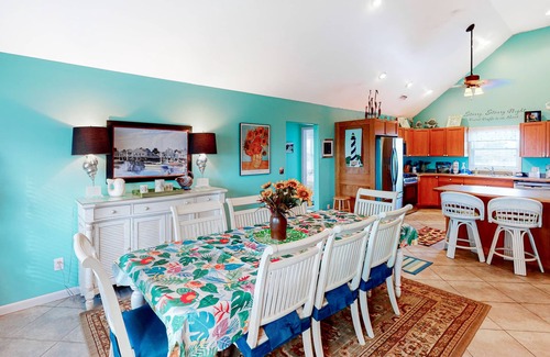 Hatteras House | Oceanfront House w/Private W/D/Central AC/Ocean Views/Free WiFi/Private Hot Tub