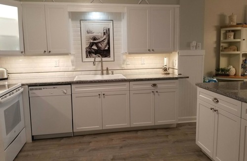 Rodanthe Condo | OCEANFRONT! LINENS PROVIDED! COMPLIMENTARY AMENITIES! GUEST FAVORITE!