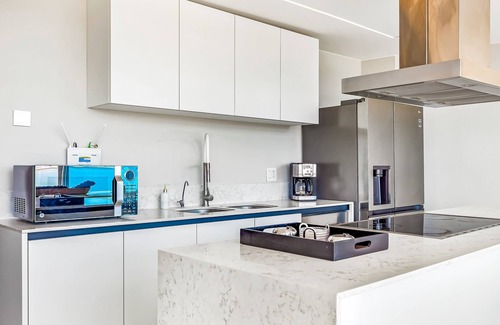 Flamingos Condo | Oceanfront luxury with amazing view, 4 pools, private beach, on-site spa, dining