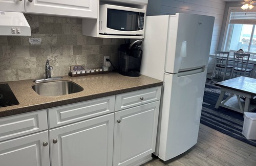 Wildwood Crest Condo | Oceanfront Oasis with Private Balcony and Heated Pool in Wildwood Crest