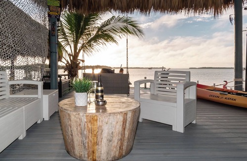 Key Largo Cottage | Oceanfront Paradise w/Amazing View! Kayaks & BBQ