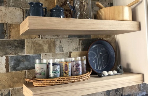 Breakers Condo | Oceanfront, pool, steps to quiet beach, nicely fully furnished