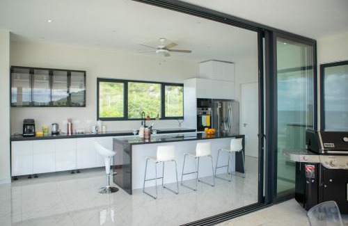 Lagun Villa | Oceanfront Private Pier waterfront Caribbean sea Villa