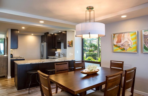 Honokowai Hotel | Oceanfront Suite w/Floor to Ceiling Windows, Lanai, Free WiFi & Free Parking