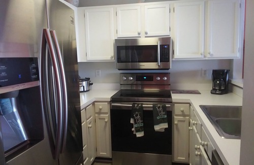 Kure Beach Condo | OCEANFRONT- TOP FLOOR- Sleeps 6