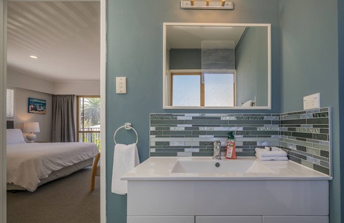 Whitianga Hotel | Oceans 88 Whitianga Coastal Accommodation Suites