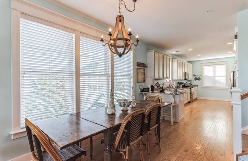 Fenwick Island House | Oceanside 1/2 Block From Beach