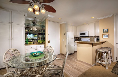 Townsite Condo | Oceanside Beach Condos