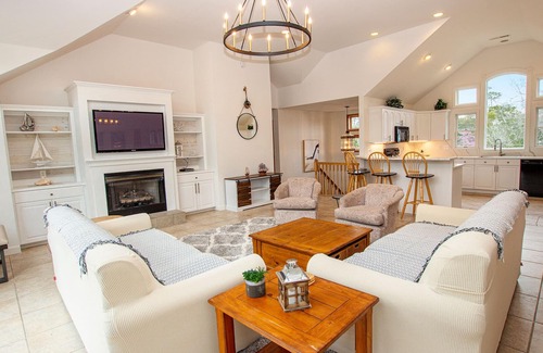 Duck House | Oceanside, Private Pool, Pet Friendly, FS2, Villa Four Seasons