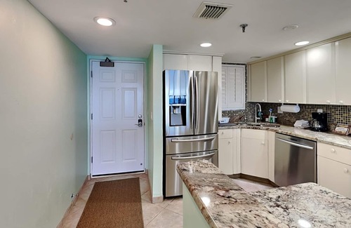 River Breeze Estates Condo | Oceanside Retreat 804 | Pet-Friendly with Community Pool + Just Steps From the B