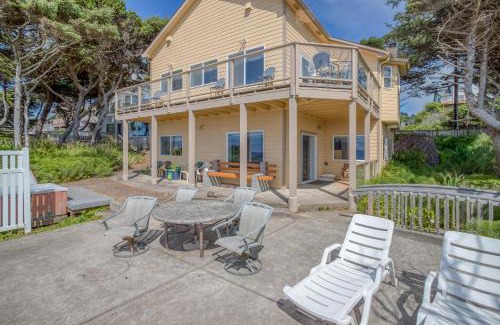 Lincoln Beach House | Oceanstream