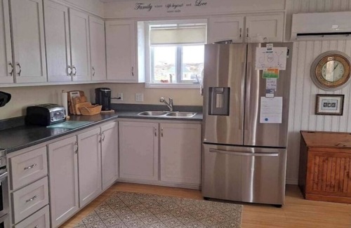 Twillingate House | Oceanview Beachfront Two Bedroom Home with Large Outdoor Patio in Twillingate NL