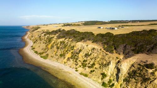 Nepean Bay Cabin | Oceanview Eco Villas