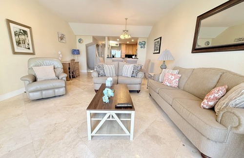 Rock Harbor Villa | Oceanview - Pool Indoor/Outdoor Pickleball September Deals