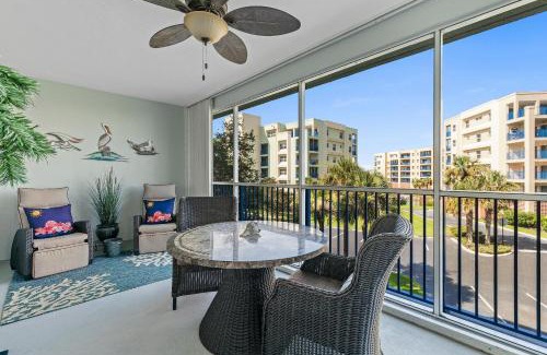 New Smyrna Beach House | Oceanwalk 1-303