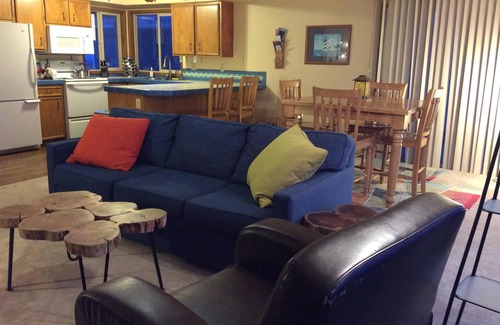 Bayshore House | Ocnfrt, Frplc, hot tub, pets! AVAIL now w Discount! 9-24 to 9-30 !