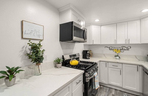 Los Angeles House | October Sale! 35% Off - Avalon Bnb