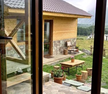 Stepantsminda Hotel | Oda Kazbegi