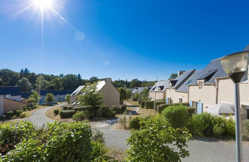 Le Tronchet House | Odalys Residence Domaine de l'Emeraude