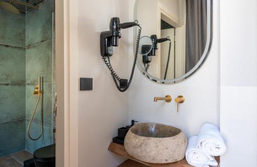 Monastiraki Hotel | Ode Aristofanous - Urban Boutique Hotel