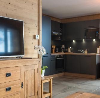 La Toussuire Apartment | ODYSSEE DRC04 Spacieux Rez de Chaussee sur les pistes