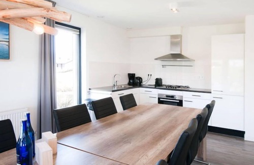 Tholen House | Oesterdam Resort by Interhome