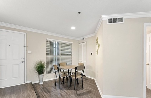 Dunwoody Apartment | ❤ of Atlanta♣Pool♣Balcony♣Parking♣Smart TV♣Gym