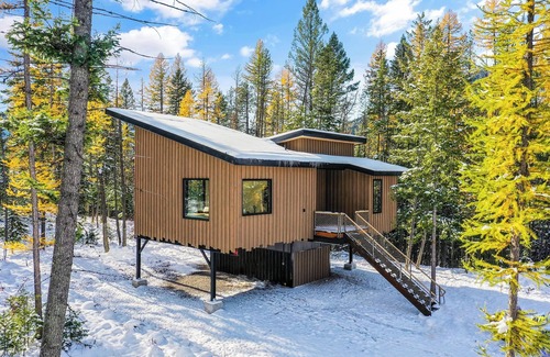 Columbia Falls Cabin | Off Grid Stays - Cabin #1