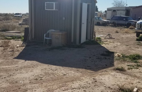 Chaves County House | "Off-the-grid" Jayco 32KBS White Hawk camper trailer