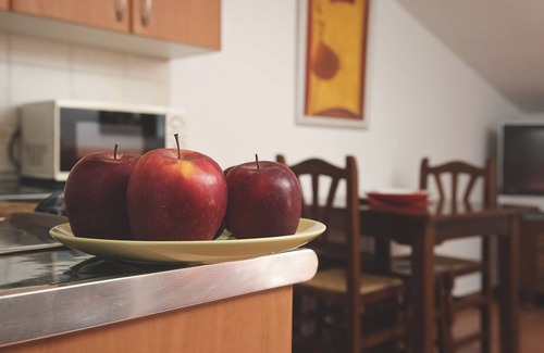 Nohales Apartment | OFFER APARTMENT 1, CASA RURAL EL SAUCE, (2/4 PAX) 2.5 KM FROM CAPITAL CAPITAL