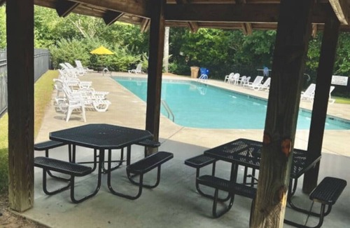 Northeast Raleigh House | Office ★ Spacious Oasis★for 8