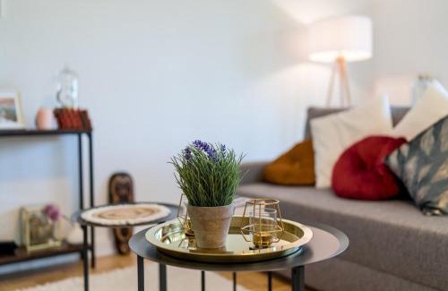 Freilassing Apartment | OG2 R 3-Zimmer City Wohnung 15min bis Salzburg