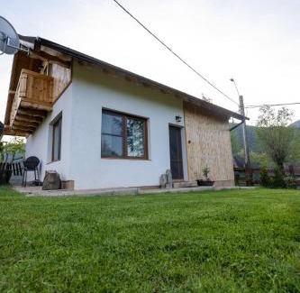 Moieciu House | Ograda Magura village