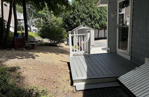 Ogunquit House | Ogunquit's Cottage! Easy Walk with the Family to Downtown and Beach!