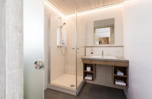 Geisingen Hotel | OHO Rooms Geisingen - Digital Access Only