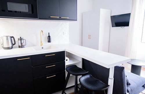 Bressuire Apartment | OIQIA Jadéa Émeraude