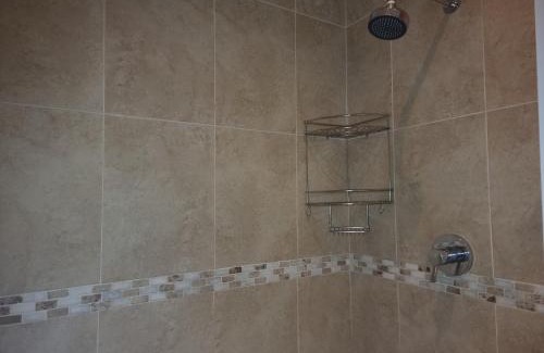 Eikenbosch House | Ojong's Guesthouse Ridgeworth - Bellville