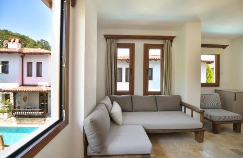 Akcapinar Hotel | Okapi Suites