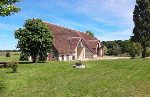 Escrignelles House | Old 16th century farmhouse completely renovated, quiet and wide open spaces