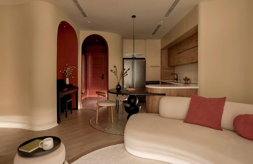 Hang Bac Apartment | Old Ancient Town Building