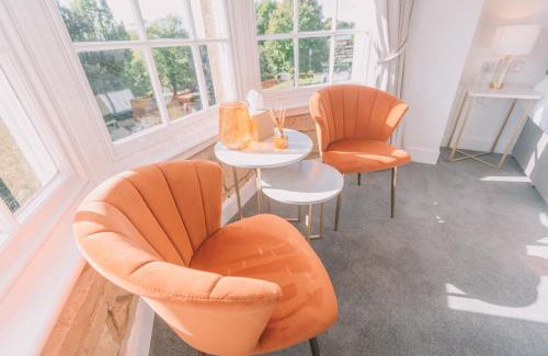 Bourton Hotel | Old Bank Rooms