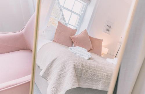 Bourton Hotel | Old Bank Rooms