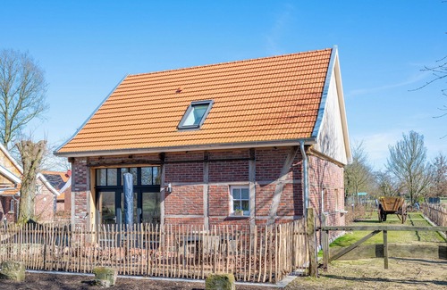 Ohne Apartment | Old barn - meadow view - pure country idyll. Sunny. Cycling