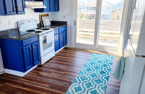 Duck Cottage | Old Bay Hideaway Oceanfront New Ownership and updated 2024