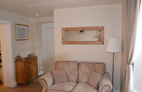 Jedburgh House | Old Bridge End