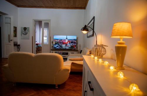 Telavi Apartment | Old Chadari