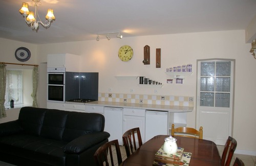 Roullours House | Old Farmhouse with 5 Bedrooms Classified 3*