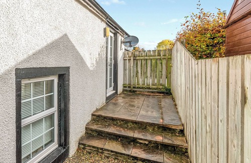 Newton Reigny Cottage | Old George III is a peaceful three-bedroom holiday home in Newton Reigny, near Penrith.
